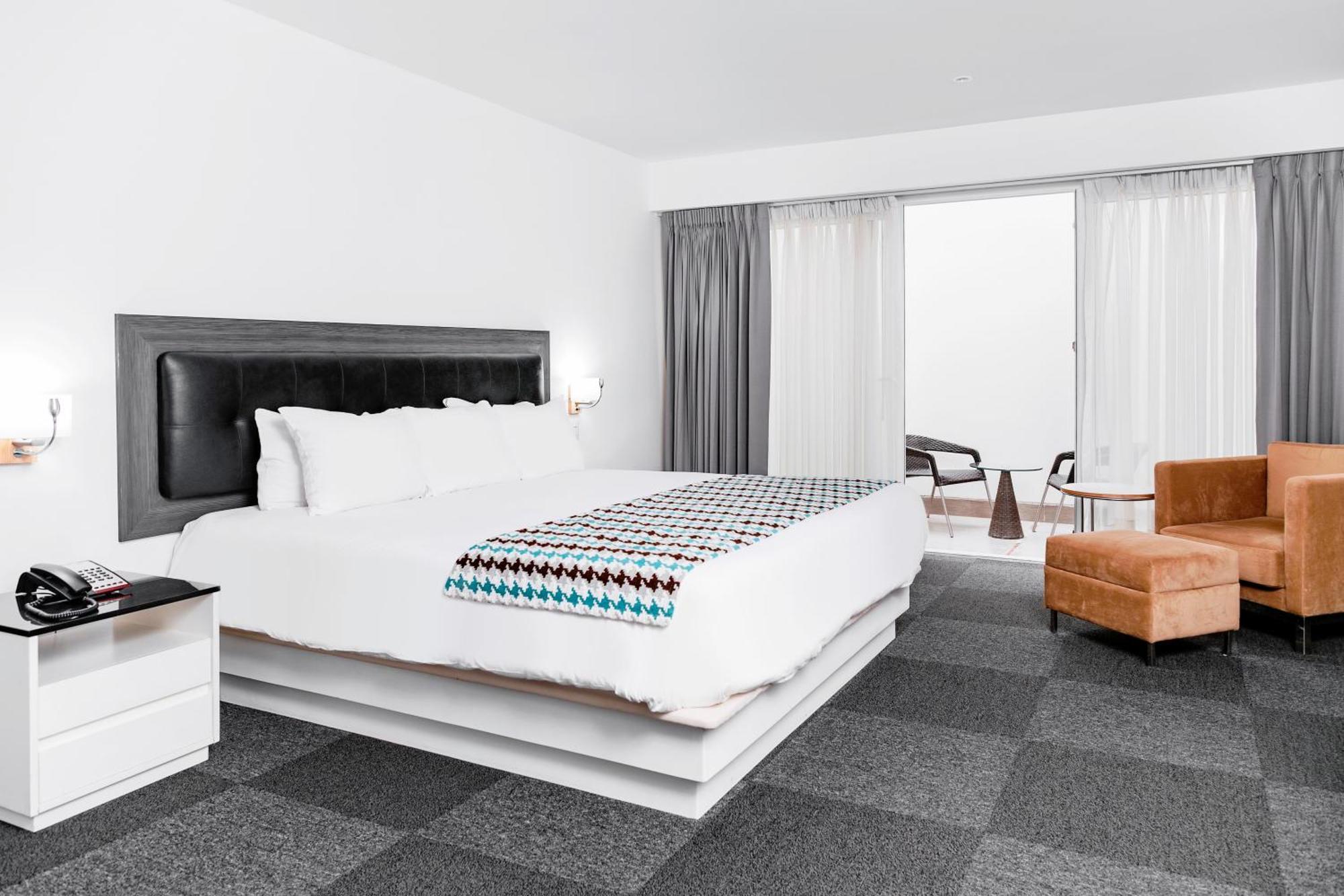 Wyndham Costa Del Sol Tumbes Otel Dış mekan fotoğraf